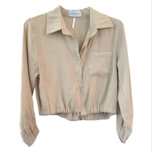 Tyra & Co Women's Beige Button-Down Cropped Shirt w/ 3/4 sleeves - Size S